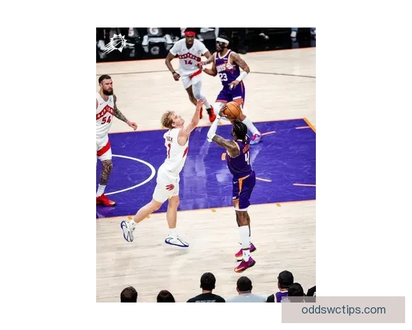 纳什观战太阳终结五连败布克爆发带队大胜猛龙